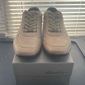 Kenneth Cole New York shoe size 9